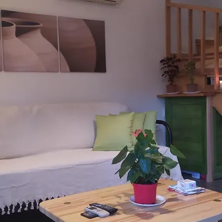 Hotell Chimera Pia Aparts 3*