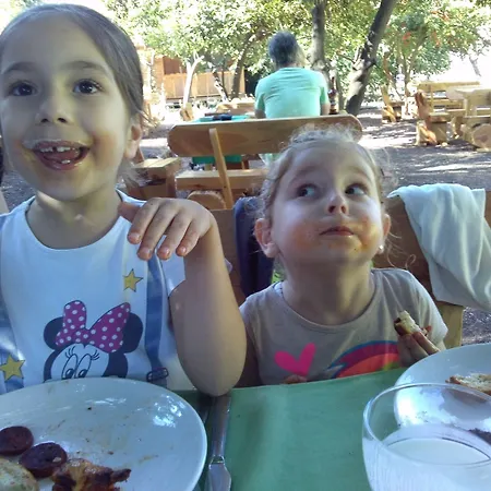 Chimera Pia Aparts Çıralı