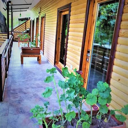 Hotell Chimera Pia Aparts Çıralı