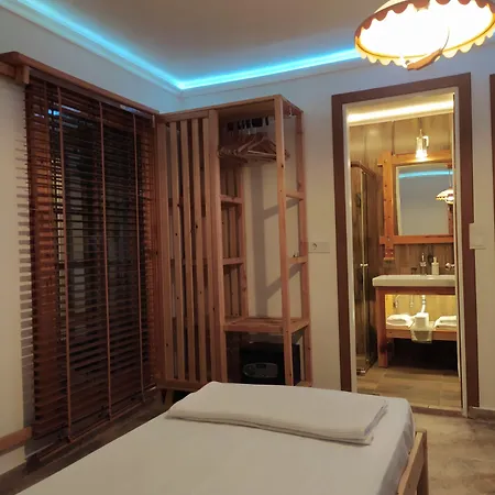 Chimera Pia Aparts 3* Çıralı