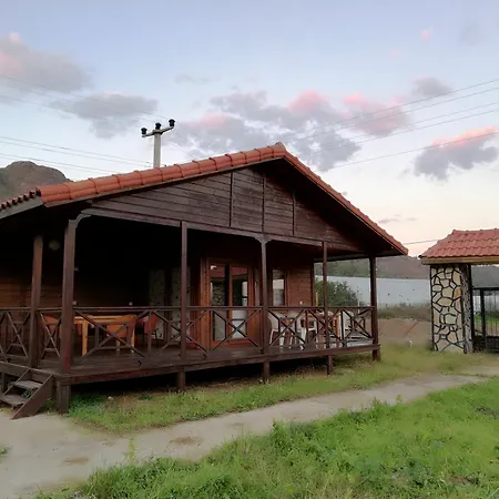 Hotell Chimera Pia Aparts 3*