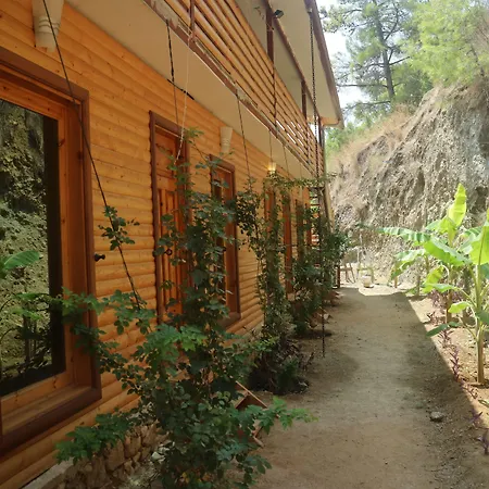 Hotel Chimera Pia Aparts Çıralı