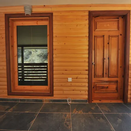 Chimera Pia Aparts Hotel 3*