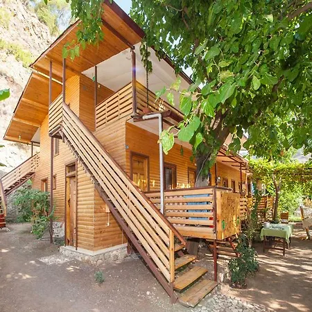 Chimera Pia Aparts 3* Çıralı